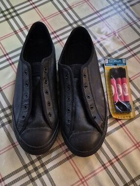 Converse Black Leather Lace Up Athletic Sneakers Women Size 8